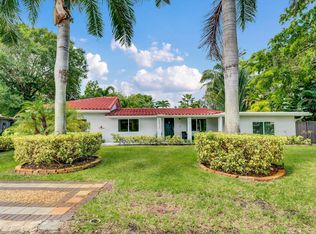 2633 NE 3rd Ave, Wilton Manors, FL 33334