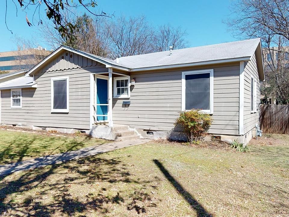 1st image of 5213 Valley Oak Dr