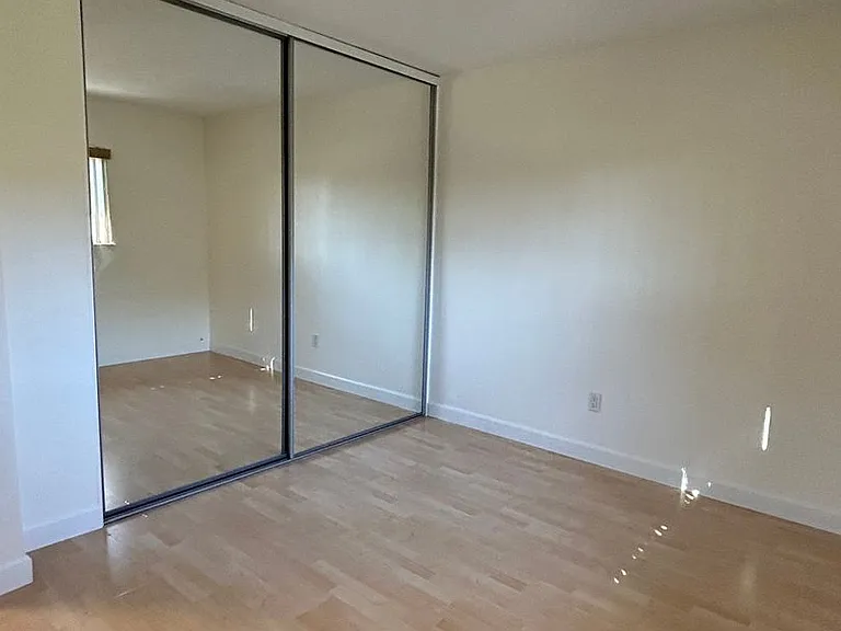 467 Bay Meadows Way — Photo 12