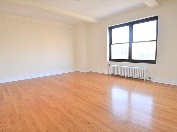 3rd image of 166 2nd Ave APT 6E
