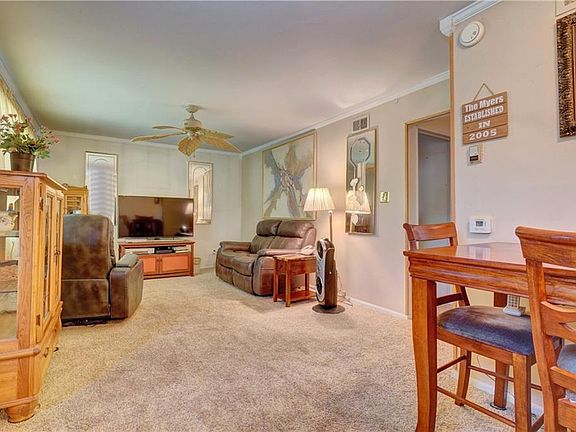 4th image of 1293 River Oaks Dr