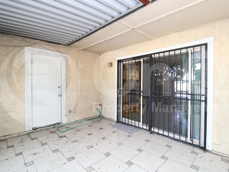 3409 W Echo Ln — Photo 20