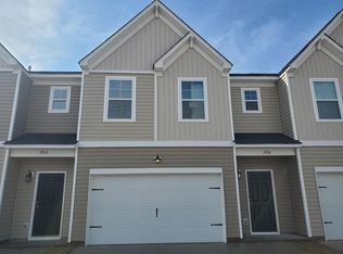 1916 Flagpole Dr, Sumter, SC 29150