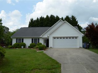 3945 Patsy Dr, Winston Salem, NC 27107