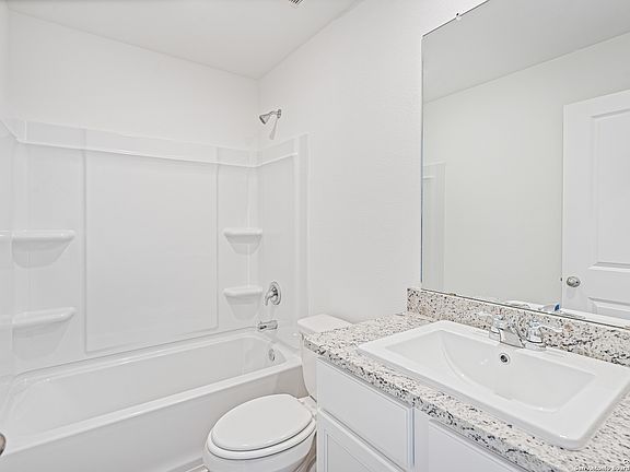 5th image of 11836 Luckey Villa