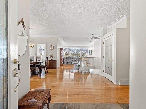 3rd image of 9 Butterworth Point E