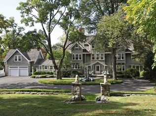 136 Woodbury Rd, Washington, CT 06793