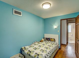 5812 Currant Ln, Greendale, WI 53129