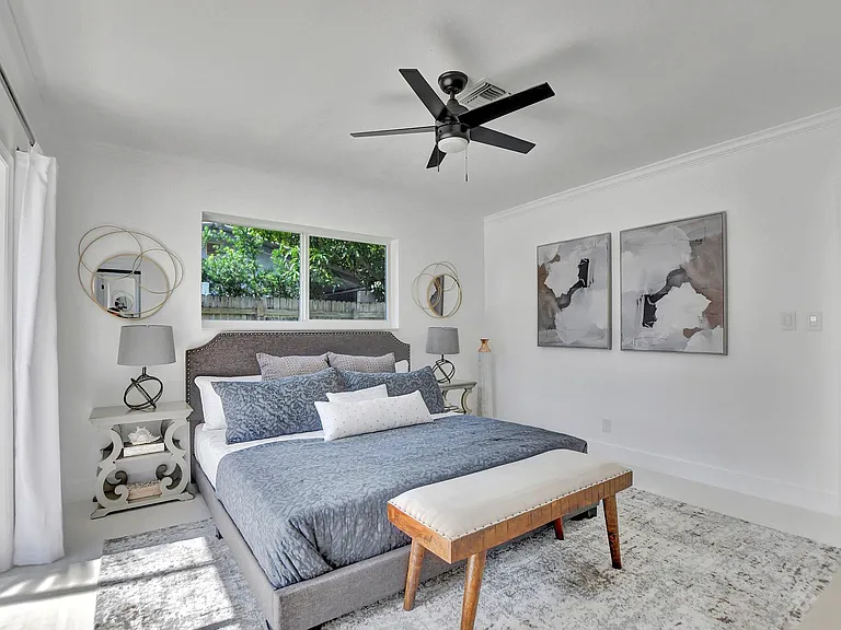 832 SW 10th Ave — Photo 21