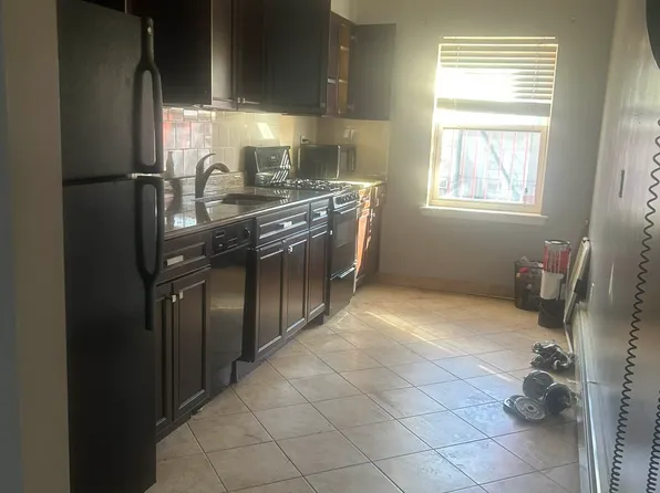 22-71 33rd Street image 4 of 10