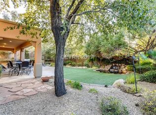 23 Moraine Dr, Henderson, NV 89052