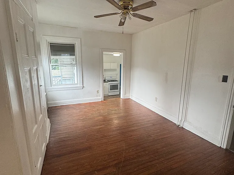 1459 Washington St #2 — Photo 9