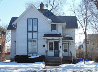 1309 4th Ave #2, Rockford, IL 61104