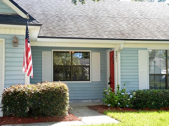 3rd image of 2471 Bluffton Dr