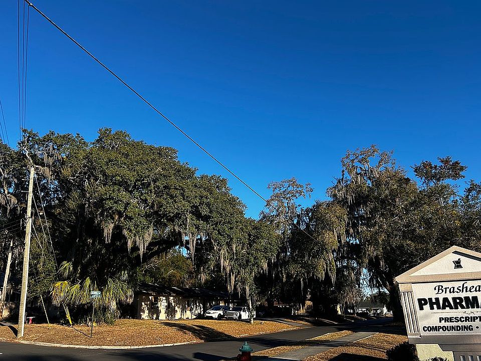 1st image of 203 N Seminole Ave
