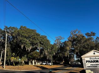 203 N Seminole Ave, Inverness, FL 34450