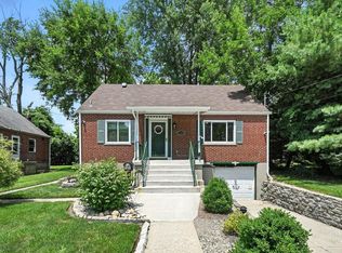 1394 Adams Rd, Cincinnati, OH 45231