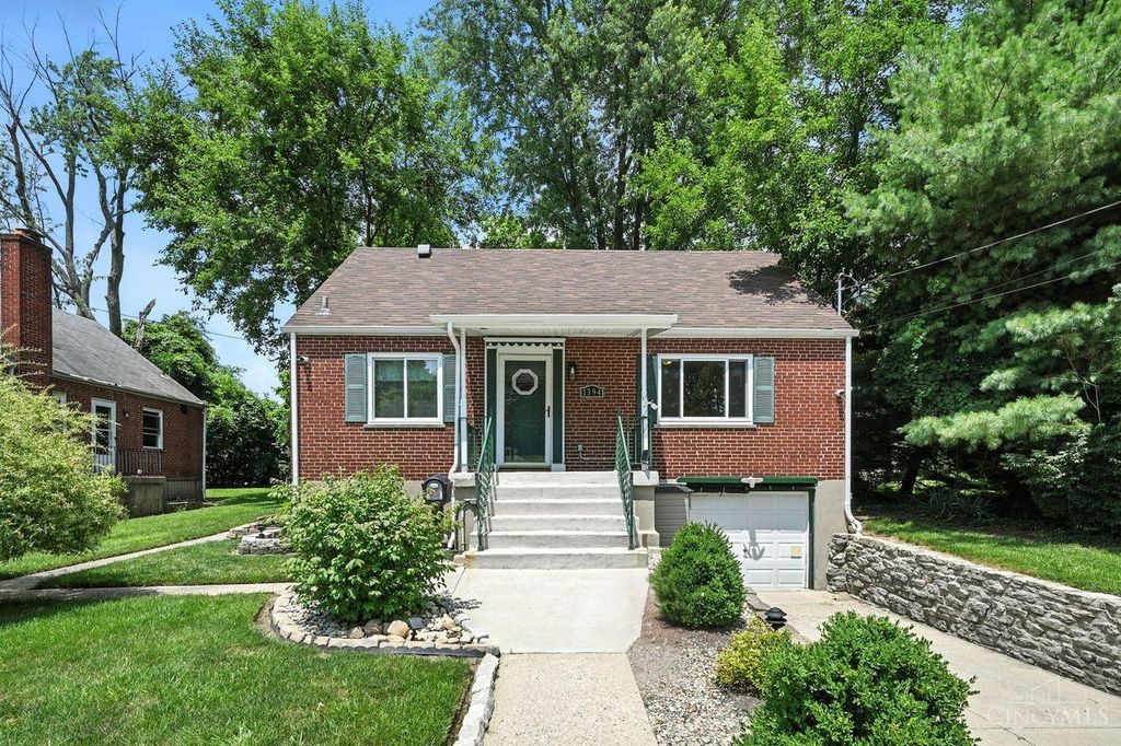 Real estate listing image