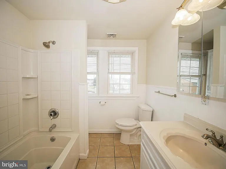 332 Crown Point Rd — Photo 25