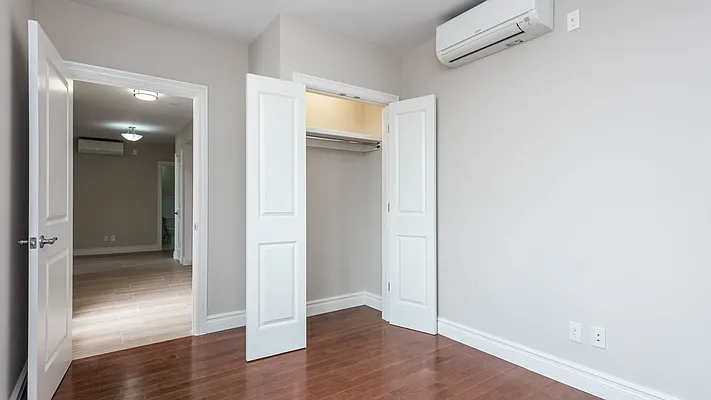 Rented by Nooklyn NYC LLC | media 42
