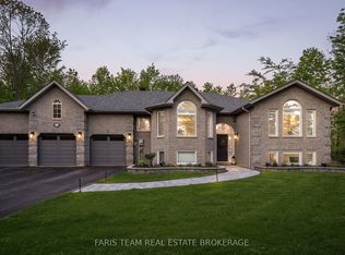 1 Pineview Dr, Oro Medonte, ON L0L2L0