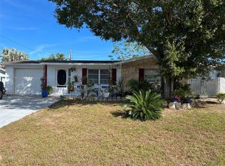 4861 Calais Dr, Holiday, FL 34690