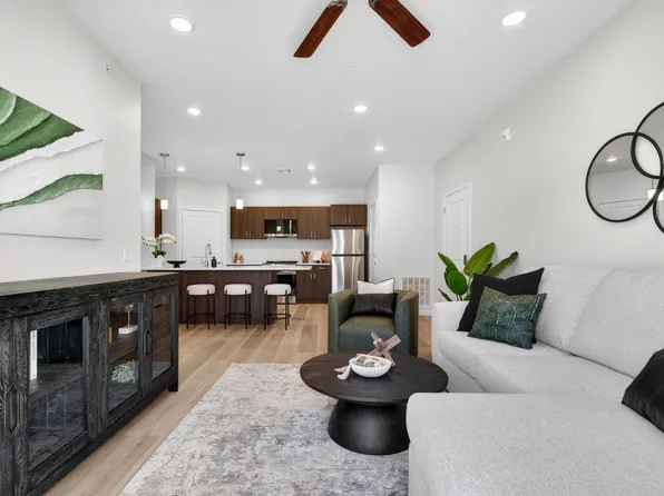 Mountain View Apartments