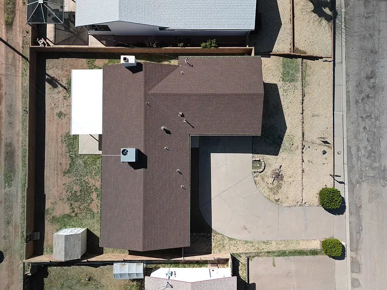 1822 Pontiac Dr — Photo 3