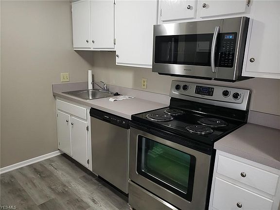 3rd image of 4615 Oakhill Blvd