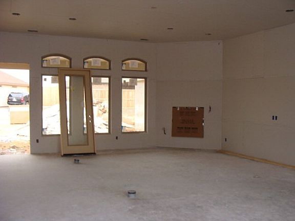2nd image of 6008 Clarewood Dr