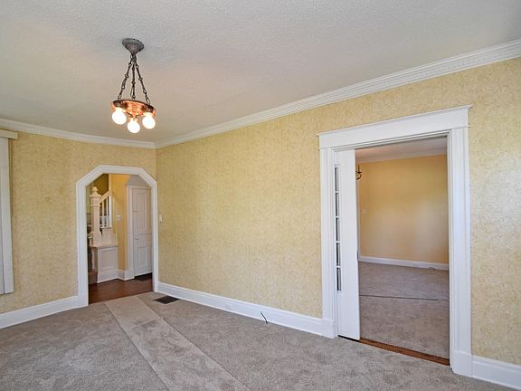 5th image of 1436 Marlowe Ave