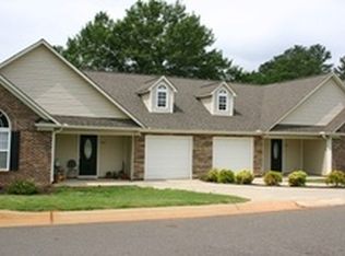 145A McMillin Blvd, Boiling Springs, SC 29316