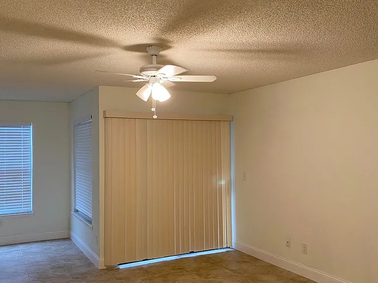 2118 Arbour Walk Cir #2811 — Photo 13