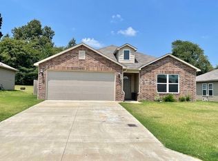 4012 Willow Ridge Dr, Jonesboro, AR 72405