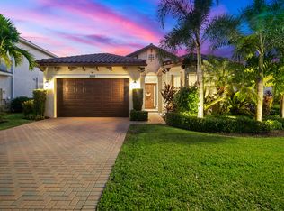 3003 Strada Ct, Royal Palm Beach, FL 33411