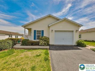 706 San Simeon Pl, Easton, PA 18040