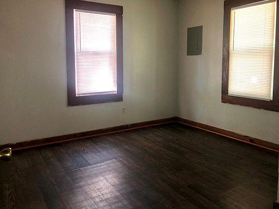 5th image of 5221 W 44th St