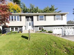 76 Beechwood Ave, Edison, NJ