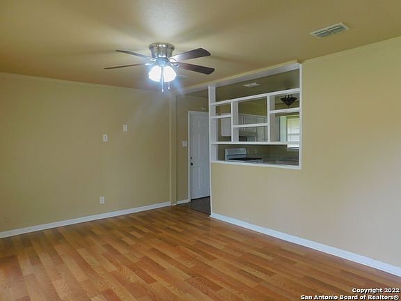 3rd image of 126 Amador