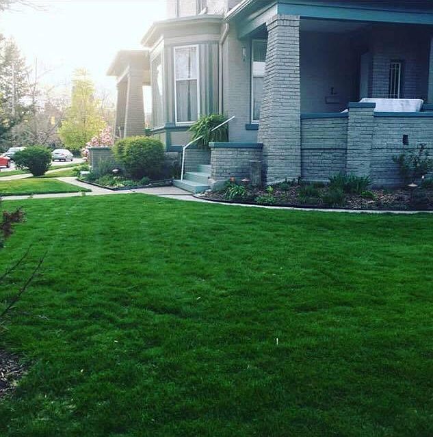 1st image of 1215 Lake Dr SE