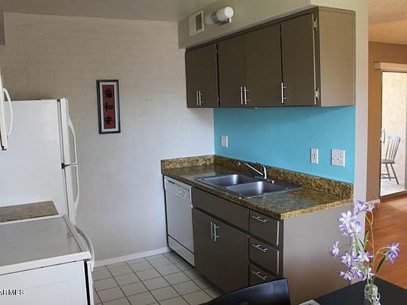 3rd image of 3313 N 68th St Unit 221