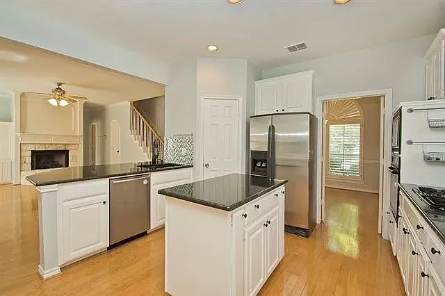Kitchen with Island view