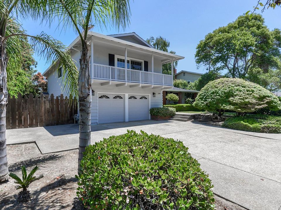 1st image of 2386 Loma Park Dr
