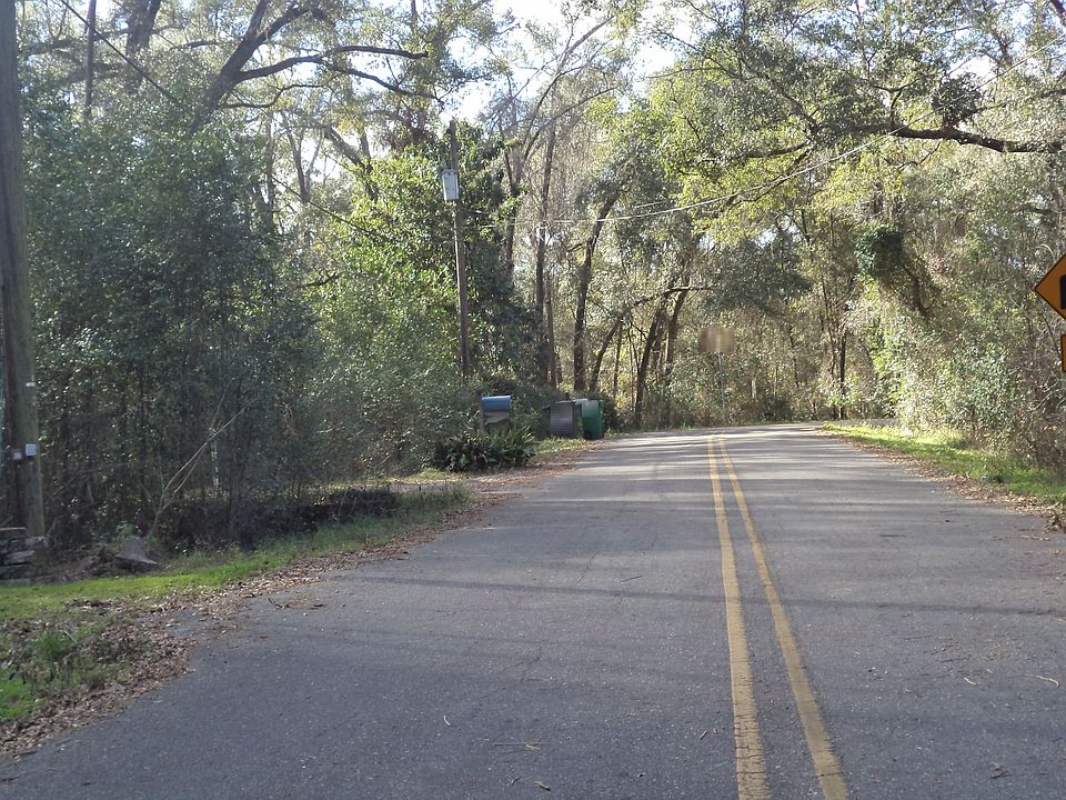 2nd image of 1405 Tom Still Rd