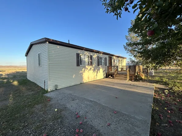 92 McDaniel Way, Crescent Valley, NV 89821