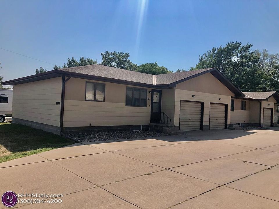 1st image of 2204-06 N Custer Ave