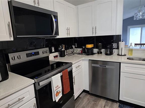 4th image of 2157 RJ CIRCLE