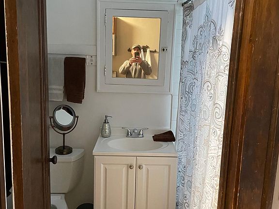 2nd image of 322 Palmer Ave