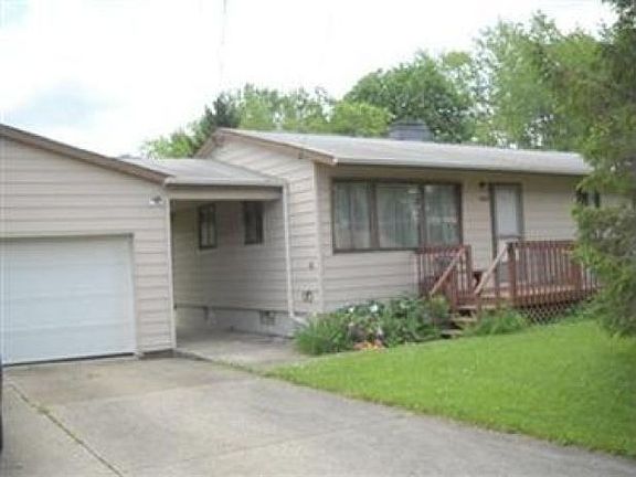 2nd image of 1423 Princeton Dr