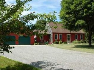 125 Skunk Hill Rd, Hope Valley, RI 02832